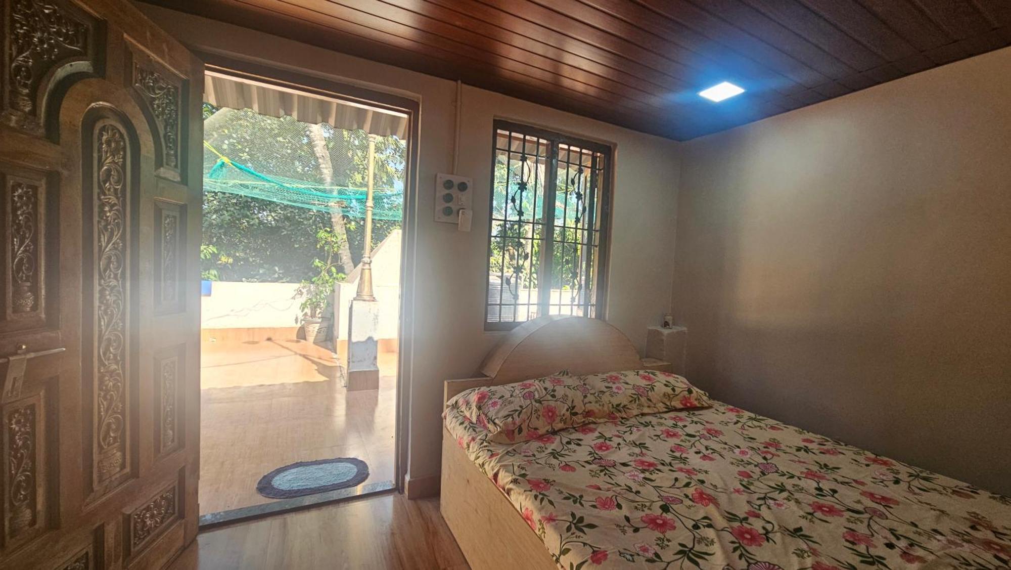 Bhatye Beach Resort Ratnagiri Bilik gambar